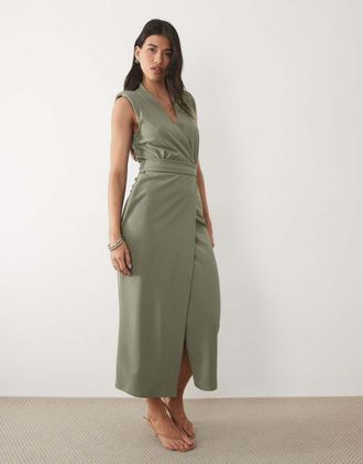 Asos Vestito midi avvolgente con cintura e spalline imbottite in tessuto scuba kaki-Verde