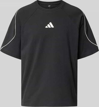 adidas T-Shirt mit Label-Print in Black, Gr&ouml;&szlig;e XXL