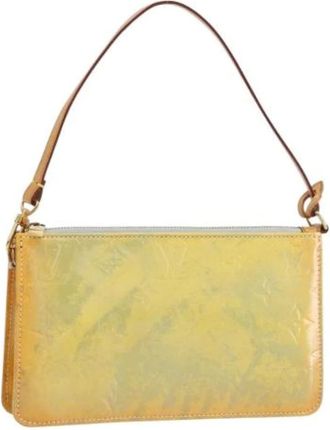 Louis Vuitton Pre-owned Shoulder Bags, female, Yellow, Size: ONE SIZE Pre-owned Shoulder Bag
