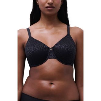 Chantelle Magique Underwire Back Smoothing Minimizer Bra in Black at Nordstrom, Size 34H