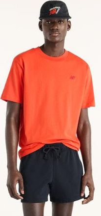 New Balance Mens Athletics Cotton T-Shirt in Red, size Medium