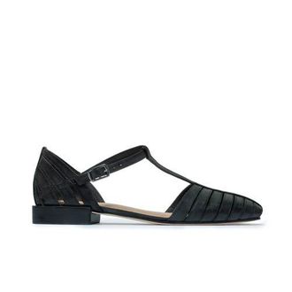 Bernardo Brighton Fisherman Flat in Black at Nordstrom, Size 9.5