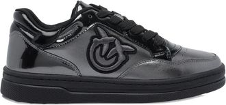 Pinko Lakleren sneakers met logodetail - Zwart