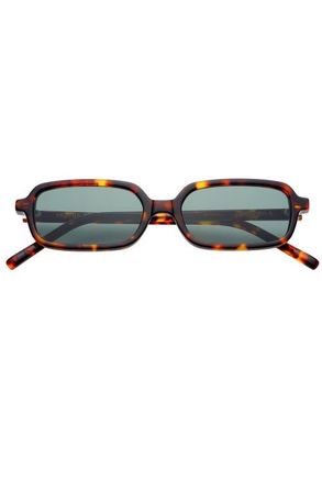 Freyrs Eyewear Miki Rectangular Sunglasses in Tortoise /G15 at Nordstrom