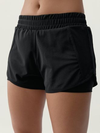 Born Living Yoga Short Padma Black