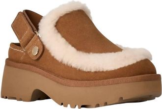 UGG Womens Esmee Clog In Chestnut