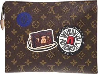 Louis Vuitton Pre-owned Clutches, female, Brown, Size: ONE SIZE Pre-owned The Toiletry Pouch 26
