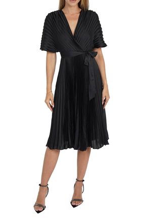 Love Token Diane Pleated Dress In Black