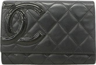 Chanel Black Leather Wallet (Bi-Fold) (Pre-Owned)