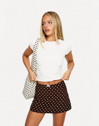 Princess Polly Tejano - Minigonna color cioccolato a pois con fiocco sul davanti-Marrone