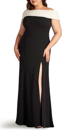 Tadashi Shoji One-Shoulder Taffeta Gown in Ivory/Black at Nordstrom, Size 20W