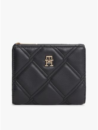 Tommy Hilfiger Womens Quilted Bifold Wallet - Black