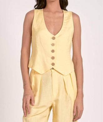 Elan Lizzy Vest In Vanilla