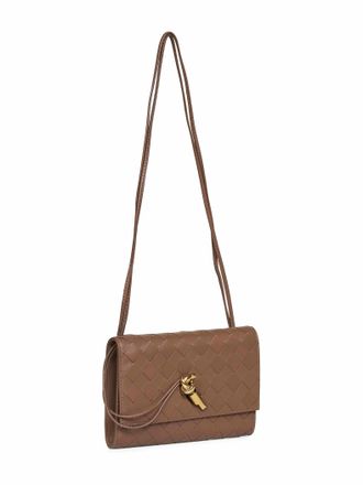 Bottega Veneta Womens Pouch Andiamo Mud Lambskin