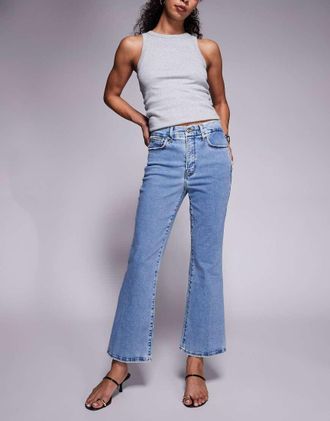 Good American Good Legs - Jeans corti bootcut a zampa lavaggio azzurro-Blu