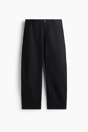 H&M Chino in Relaxed Fit - Schwarz