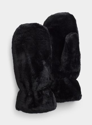 Simons Womens Ultra-soft fuzzy mittens