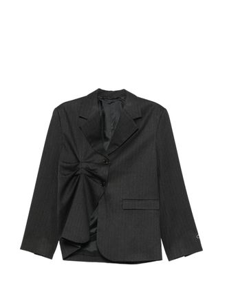Avavav Ze had een Bonnie-plooiblazer met strepen