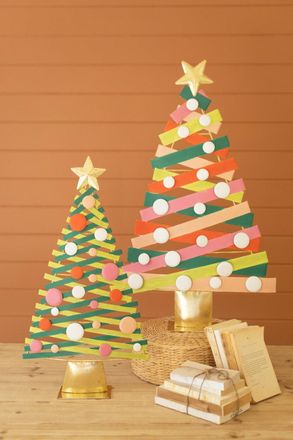 Kalalou Set Of Two Painted Metal Christmas Trees