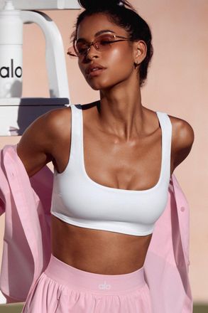 Alo Softsculpt Precision Bra in White, Size: Medium