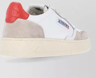 Autry MEDALIST LOW SNEAKERS IN WHITE AND SPACE LEATHER