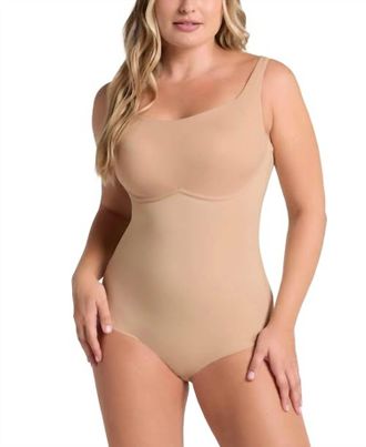 Leonisa Core Boldly Scoop Back Wireless Classic Sculpting Bodysuits In Golden Beige