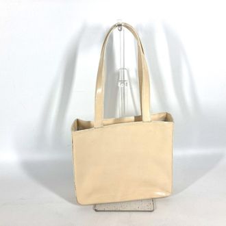 Chanel Ivory Patent Leather Shoulder Bag Tote Bag (Pre-Owned)