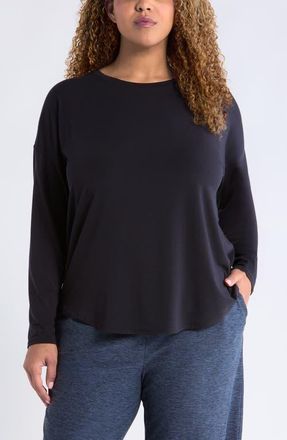 Zella Breathe Long Sleeve Performance T-Shirt in Black at Nordstrom, Size 1X