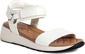Jambu Carrie Wedge Sandal in White at Nordstrom Rack, Size 8.5
