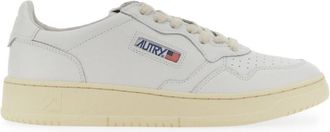 Autry Medalist Low Leather Sneakers