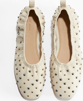 H&M Ballerinas mit Nieten - Beige
