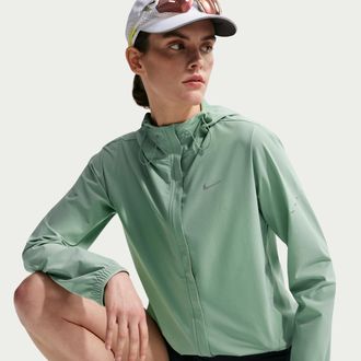 Nike Womens Swift Repel Packable Running Jacket in Green | HQ0650-006