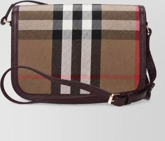 Burberry na fabric clutch bag