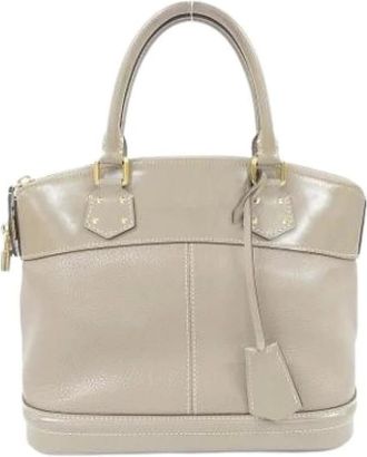 Louis Vuitton Pre-owned Handbags, female, Gray, Size: ONE SIZE Pre-owned Suhali Handbag
