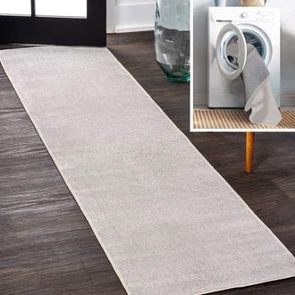 Jonathan Y Designs Twyla Classic Solid Low-Pile Machine-Washable Area Rug in Light Gray at Nordstrom, Size 3Ft 0In X 5Ft 0In
