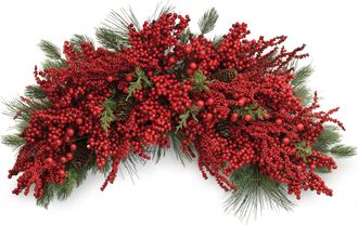 Melrose International Mixed Pine and Berry Cresti 31L - Red, Green