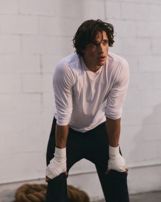 Vuori Clothing Long Sleeve Strato Tech Tee | White | Medium