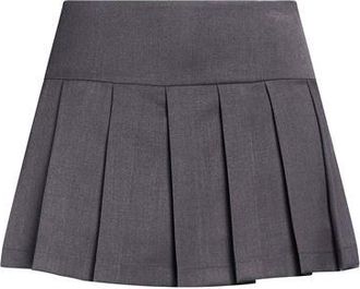 Hinnominate BOTTOMWEAR - Shorts & Bermuda Shorts sur YOOX.COM