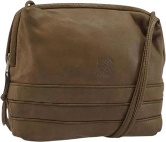 Loewe Pre-owned Cross Body Bags, female, Brown, Size: ONE SIZE Pre-owned Leather Shoulder Bag