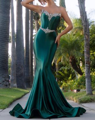 Portia & Scarlett Strapless Fitted Gown With Crystal Detailing In Emerald