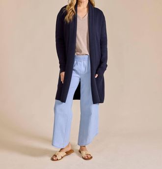 Le Marais Georgetown Travel Coat In Navy