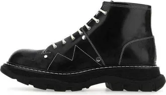 Alexander McQueen Tread Lace-Up Boots Black 604253WHZ851081