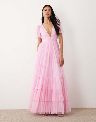 Lace & Beads Madison - Vestito lungo da damigella a balze rosa zucchero con maniche con volant