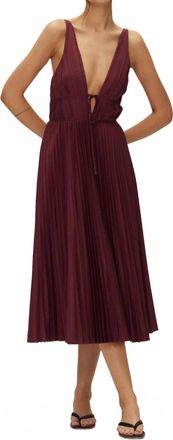 Elodie Rosie Pleated Midi Dress In Burgundy