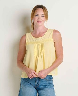 Toad & Co Manzana Pin Tuck Tank in Meyer at Nordstrom, Size X-Small