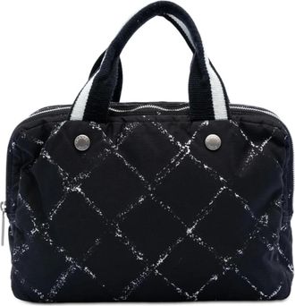 Chanel Pre-owned Handbags, female, Black, Size: ONE SIZE Pre-owned Quilted Carry Bag