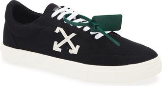 Off-white Low Vulcanized Canvas Sneaker in Black And White at Nordstrom Rack, Size 14Us / 47Eu