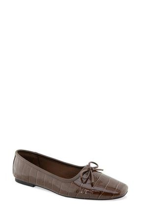 Kenneth Cole Carriah Flat in Chocolate Croco at Nordstrom, Size 5.5