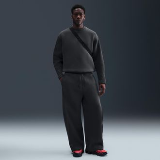 Nike Mens Tech Fleece Loose-Fit Open Hem Pants in Grey | HV6541-060