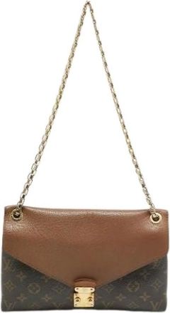 Louis Vuitton Pre-owned Cross Body Bags, female, Brown, Size: ONE SIZE Pre-owned Canvas Cross Body Bag
